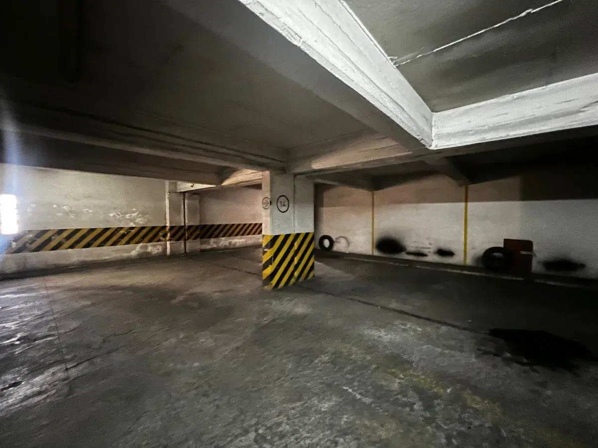 Venta 3 Cocheras zona Tribunales 4