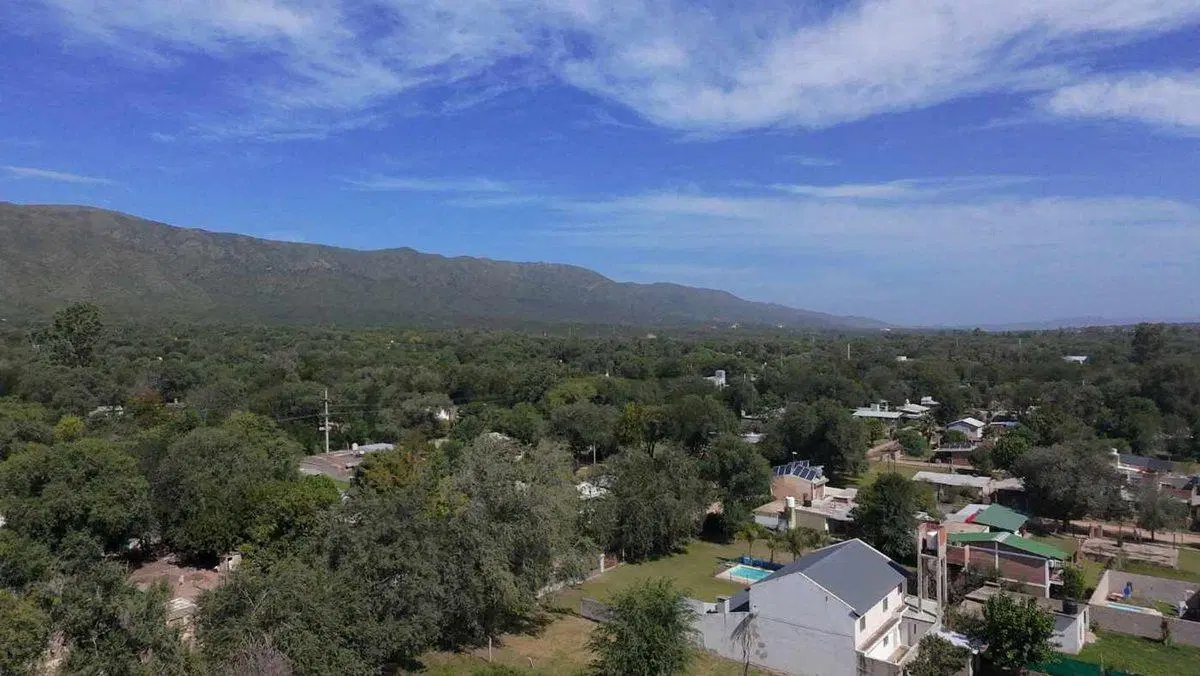 VENTA CASA 3 DORM COSTANERA RIO COSQUIN Y SIERRAS 5