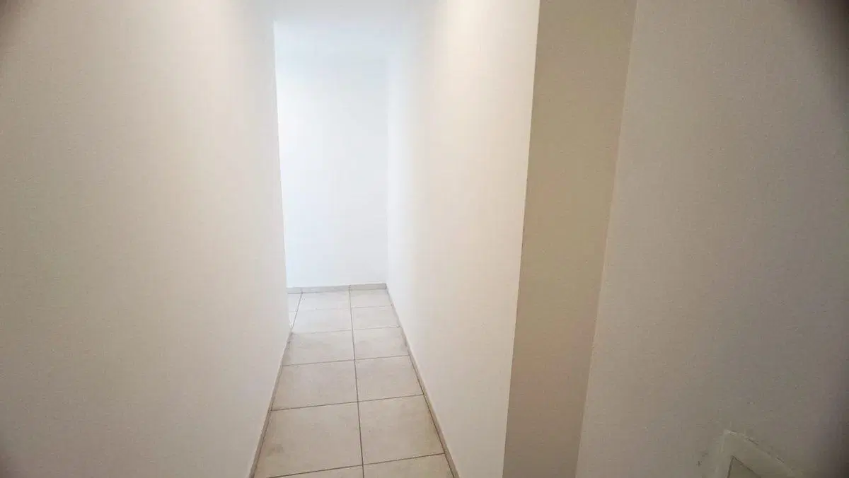 VENTA DPTO 1 DORM BALCON FRENTE B PROVIDENCIA CBA 4