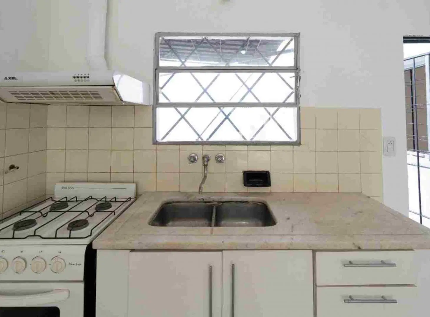 VENTA CASA 2 DORM BARRIO JARDIN 4