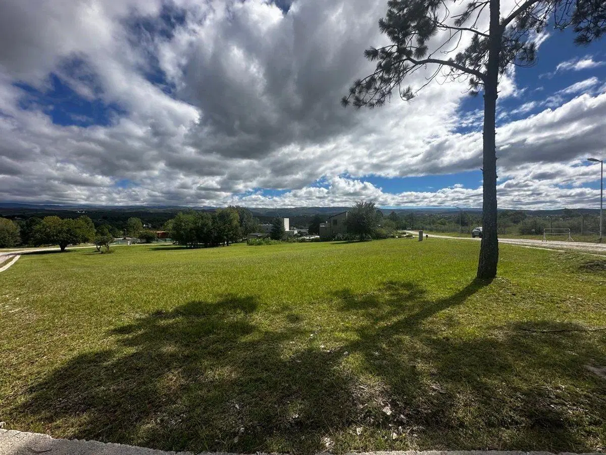 Venta lote en Carlos Paz Golf Country Club 1260m2 2