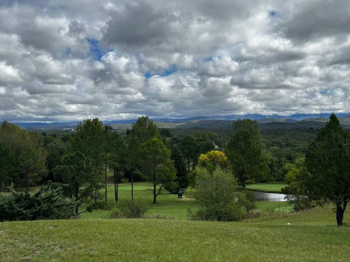 Venta lote en Carlos Paz Golf Country Club 1260m2 5