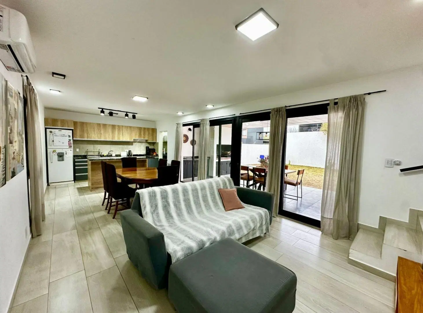 VENTA CASA DOCTA 4 DORMI, 1 EN PLANTA BAJA 3