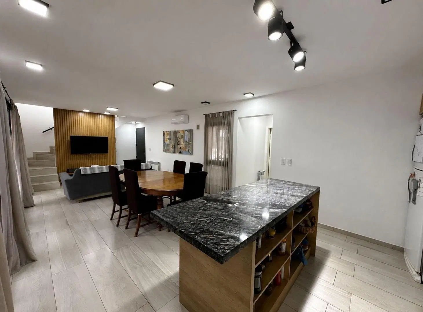VENTA CASA DOCTA 4 DORMI, 1 EN PLANTA BAJA 2