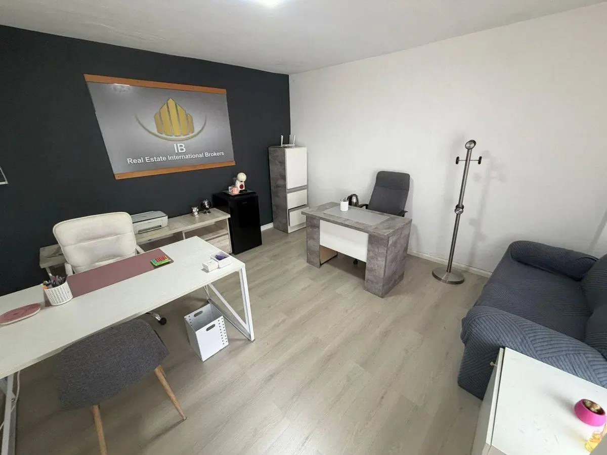 VENTA LOCAL COMERCIAL GALERIA LUCERNA  OPORTUNIDAD 5