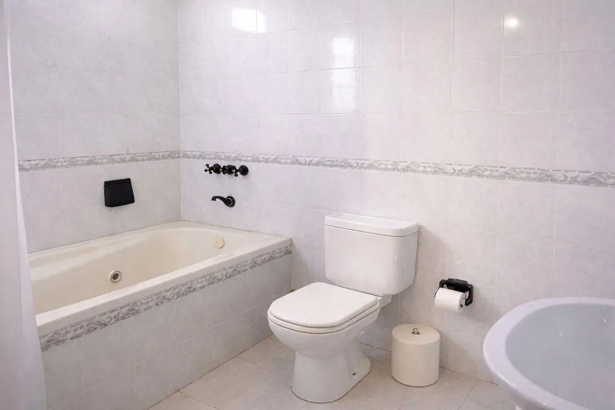 VENTA CASA 4 DORMITORIOS BARRIO JUNIORS- CORDOBA 2