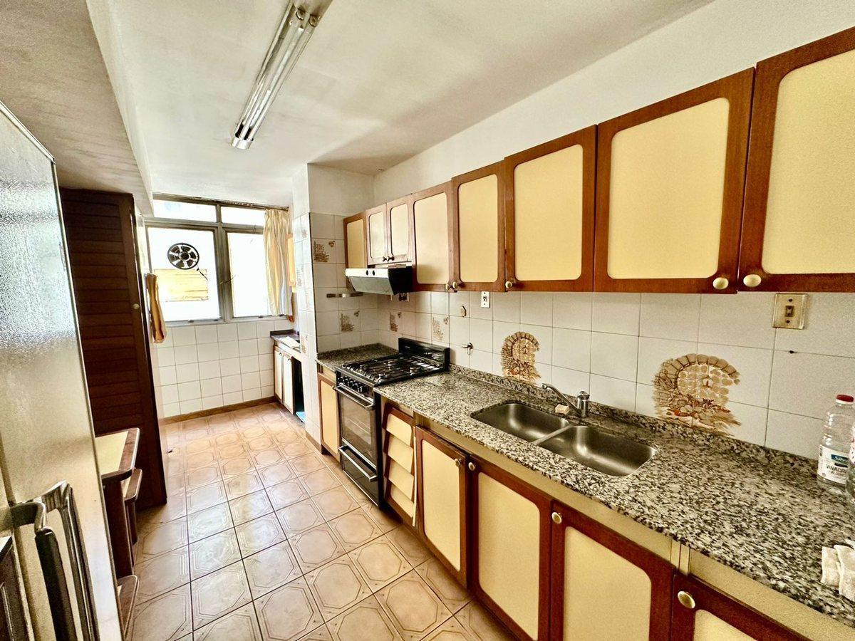 Foto de OPORTUNIDAD VENTA DEPTO CENTRO 3 DORMI CON COCHERA, imagen 5