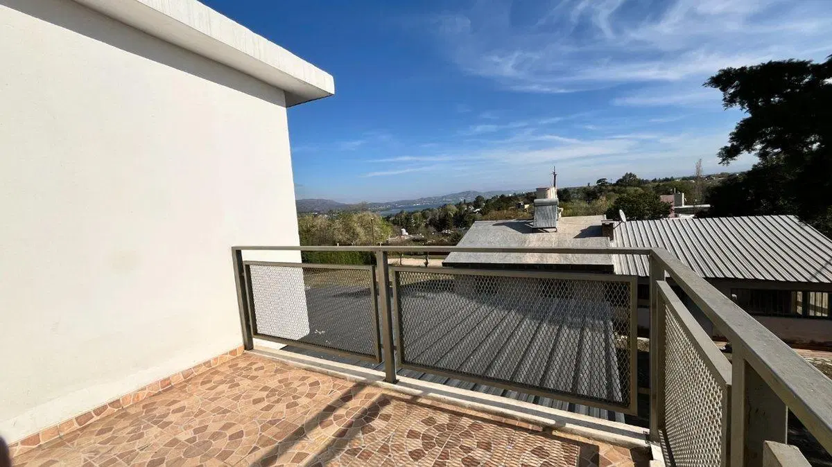 VENTA CASA 2 DOR 2 BAÑOS EN BIALET MASSE 2
