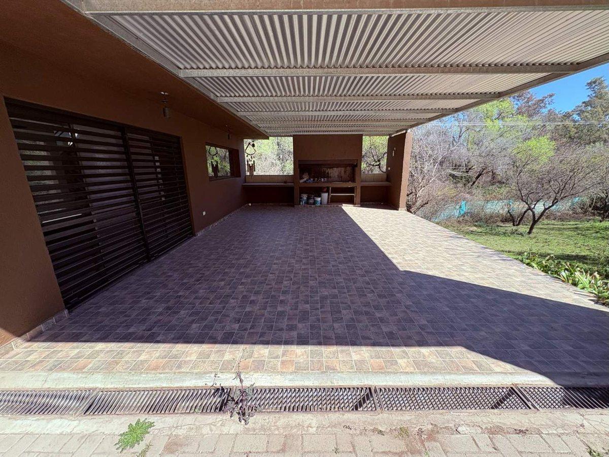 VENTA CASA CUMBRES DEL GOLF- VILLA ALLENDE