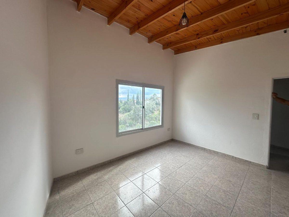 Foto de VENTA COMPLEJO DE 3 DEPTOS 2 DOR CARLOS PAZ CENTRO, imagen 5