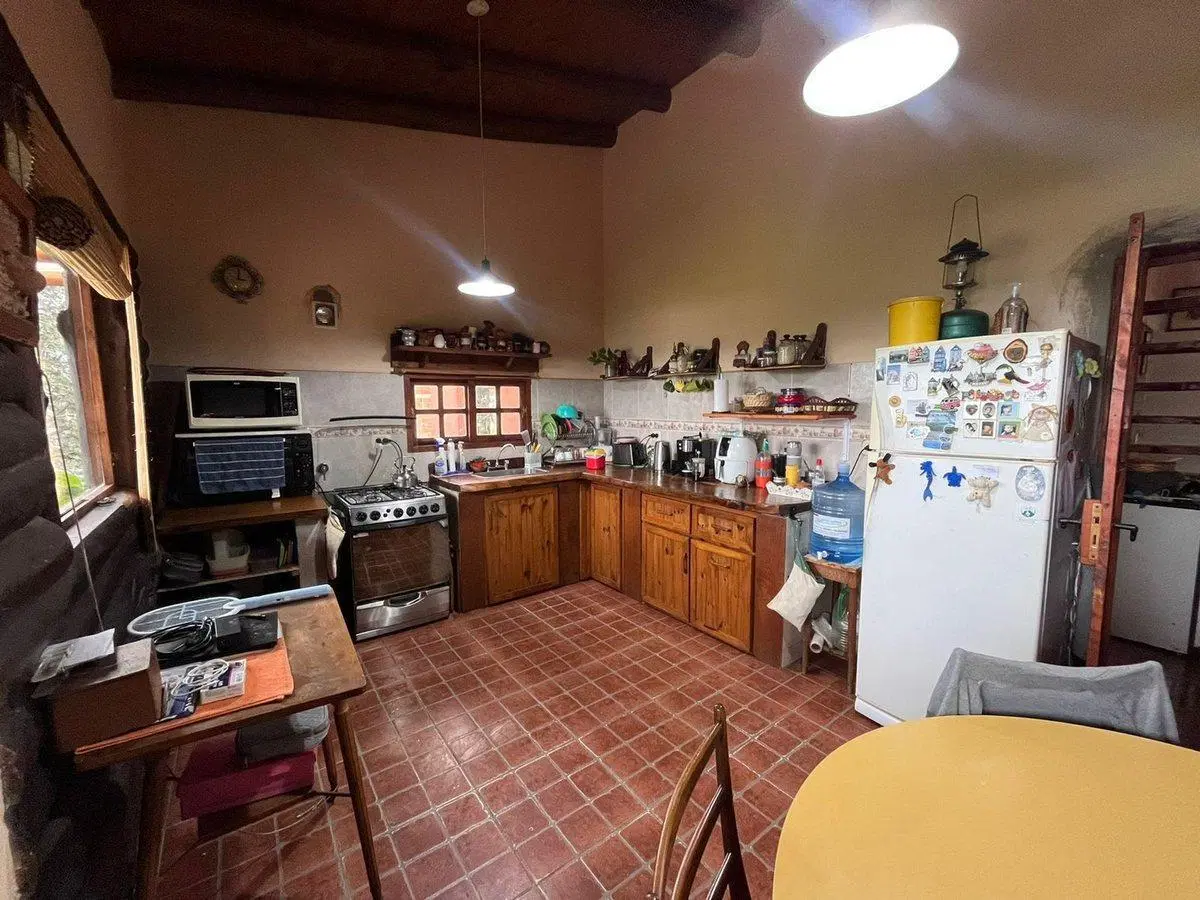 VENTA CASA 3 DORM 2 BAÑOS A 2 CUADRAS DE RUTA 28 2