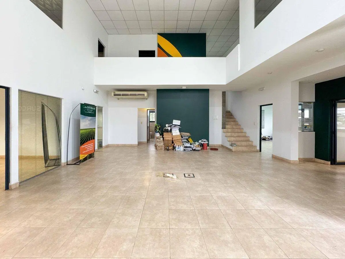 VENTA LOTE-GALPÓN-OFICINA SOBRE CIRCUNVALACIÓN 5