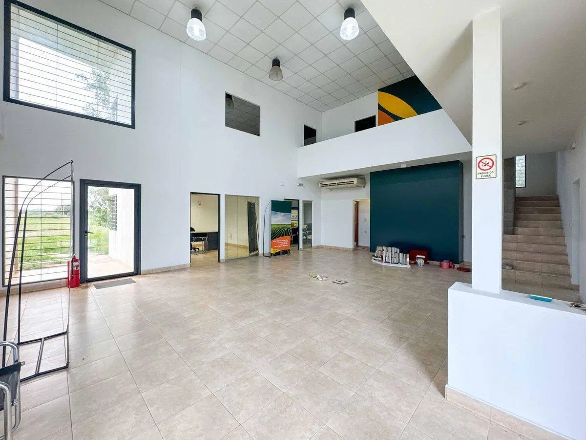 VENTA LOTE-GALPÓN-OFICINA SOBRE CIRCUNVALACIÓN 2