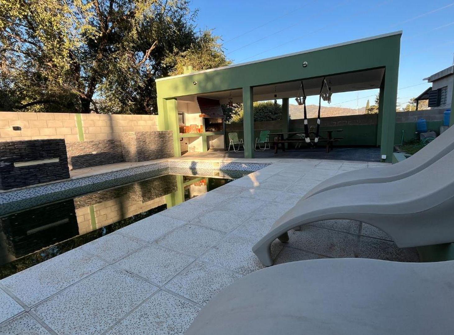 Foto de VENTA CASA 3 DOR 3 BAÑOS PILETA Y VISTA EN BIALET, imagen 1