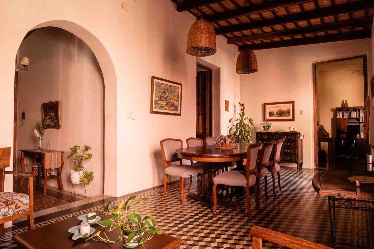 VENTA CASONA NOGAL HISTÓRICO CON BAJADA AL RIO