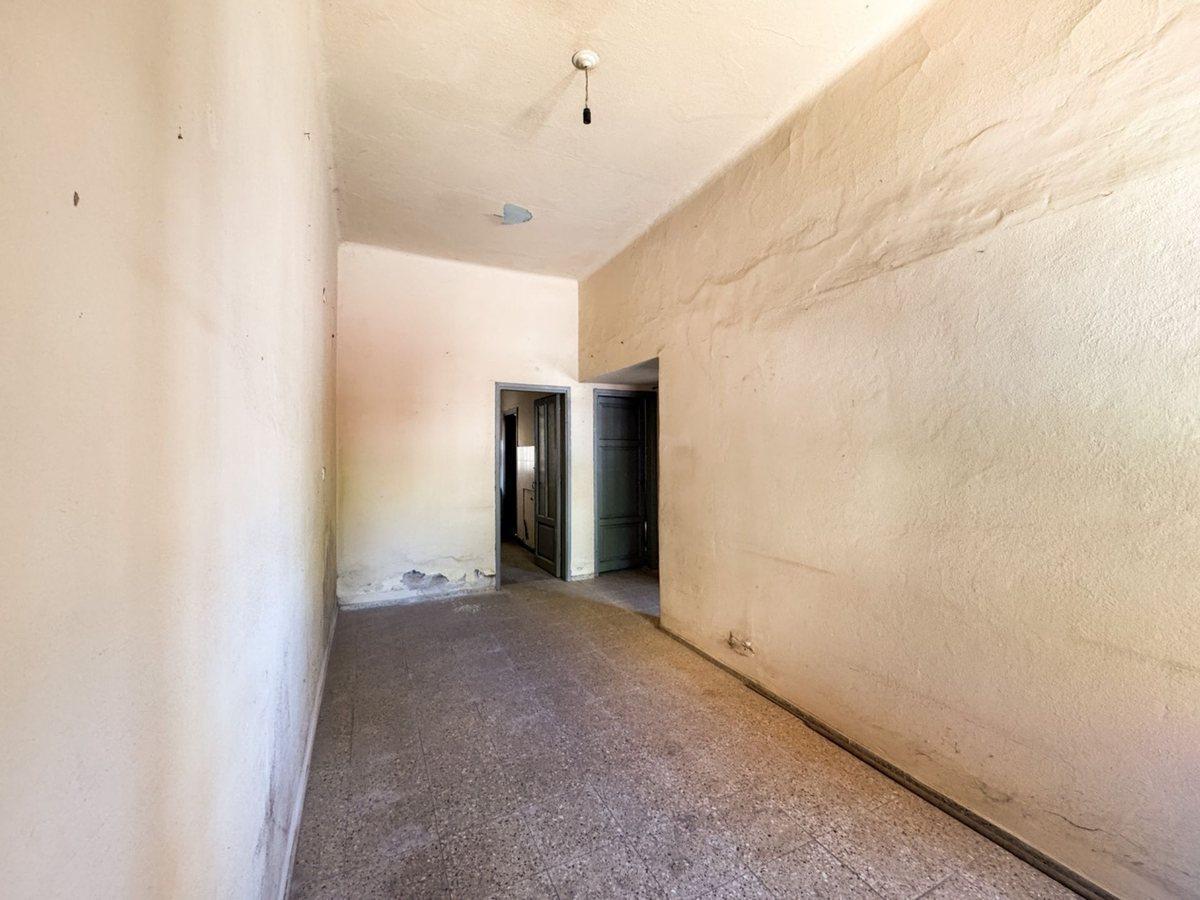 Foto de VENTA LOTE IDEAL INVERSOR BARRIO ALBERDI, imagen 2