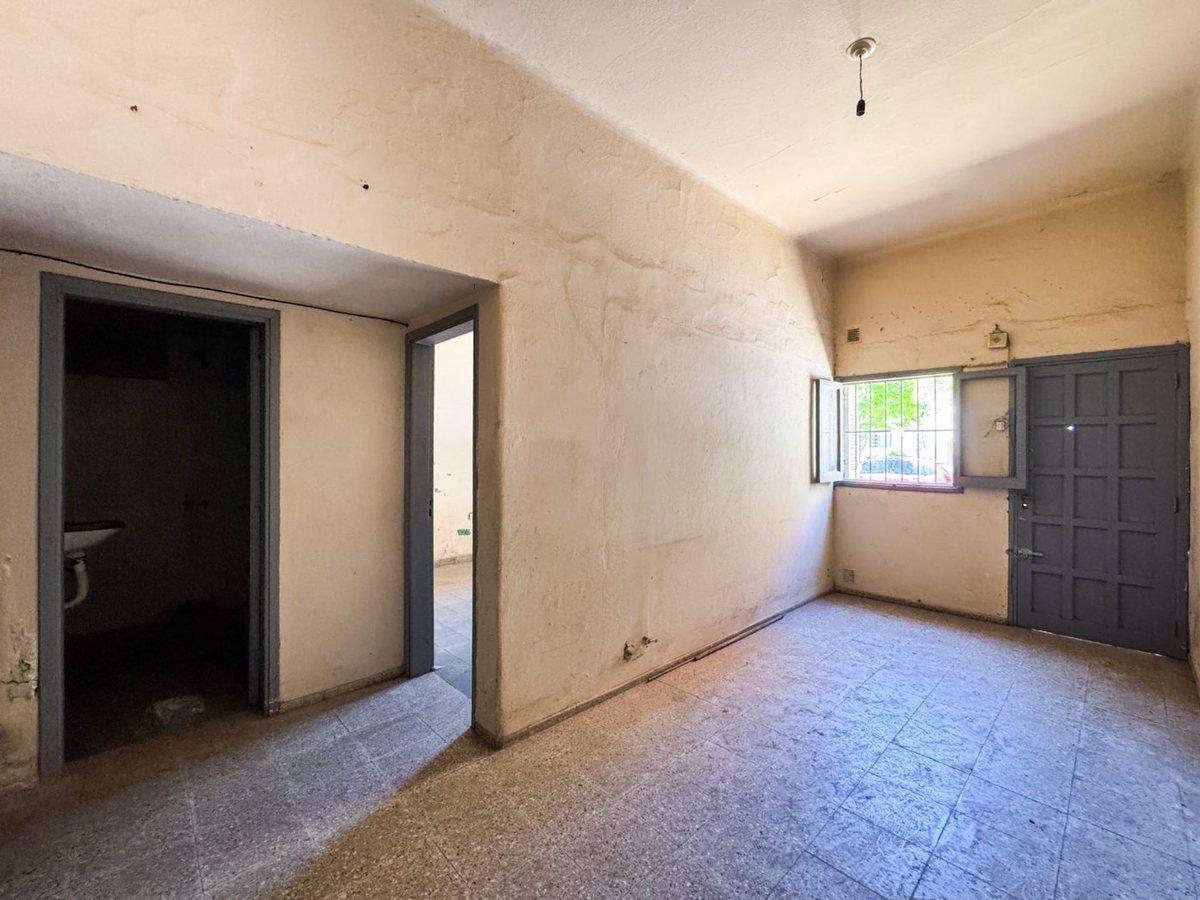 Foto de VENTA LOTE IDEAL INVERSOR BARRIO ALBERDI, imagen 3
