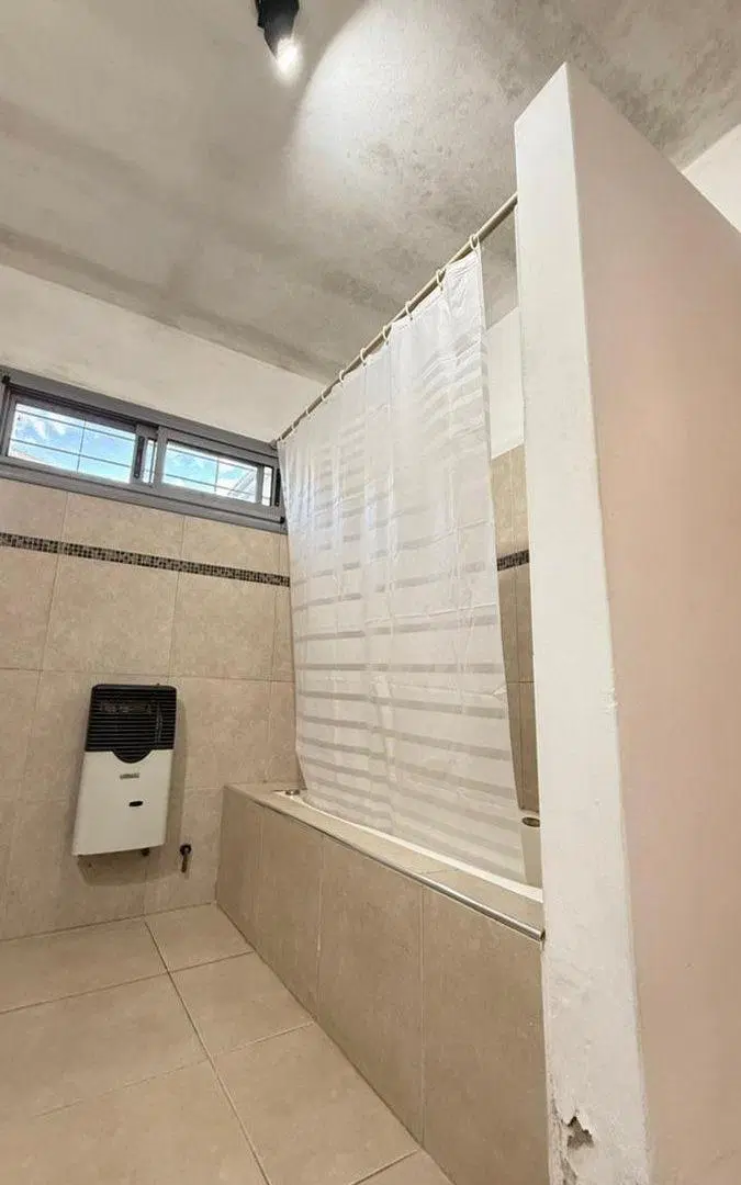 Venta Casa QUINTAS ITALIA III 4 dorm  con PILETA 2