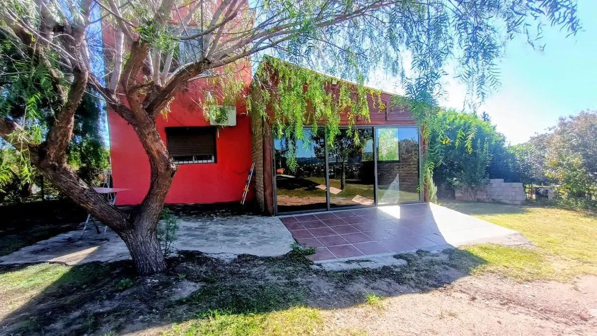 VENTA CASA DOS DORMITORIOS EN VILLA PARQUE SIQUIMA 4