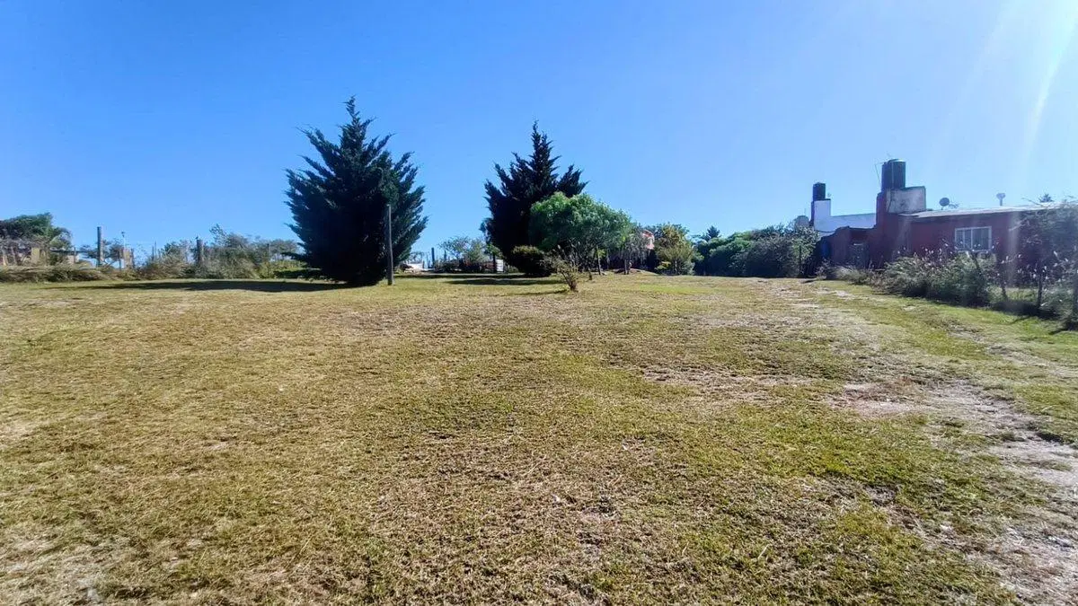 VENTA CASA DOS DORMITORIOS EN VILLA PARQUE SIQUIMA 3