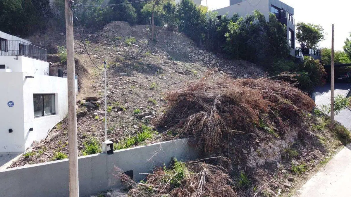 VENTA TERRENO EN BARRIO LA CUESTA CARLOS PAZ 3