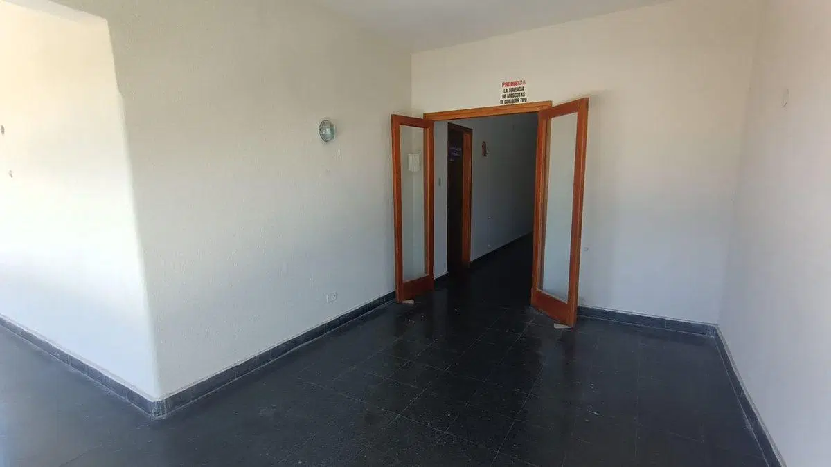 VENTA DEP. REFFACCIONADO A NUEVO CARLOS PAZ 4