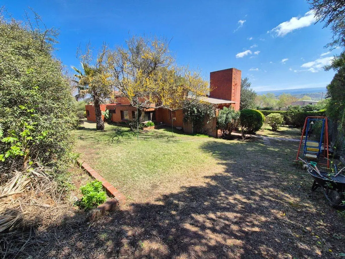 VENTA CASA 3DOR PILETA GAL ASADOR CNA SAN ROQUE 2