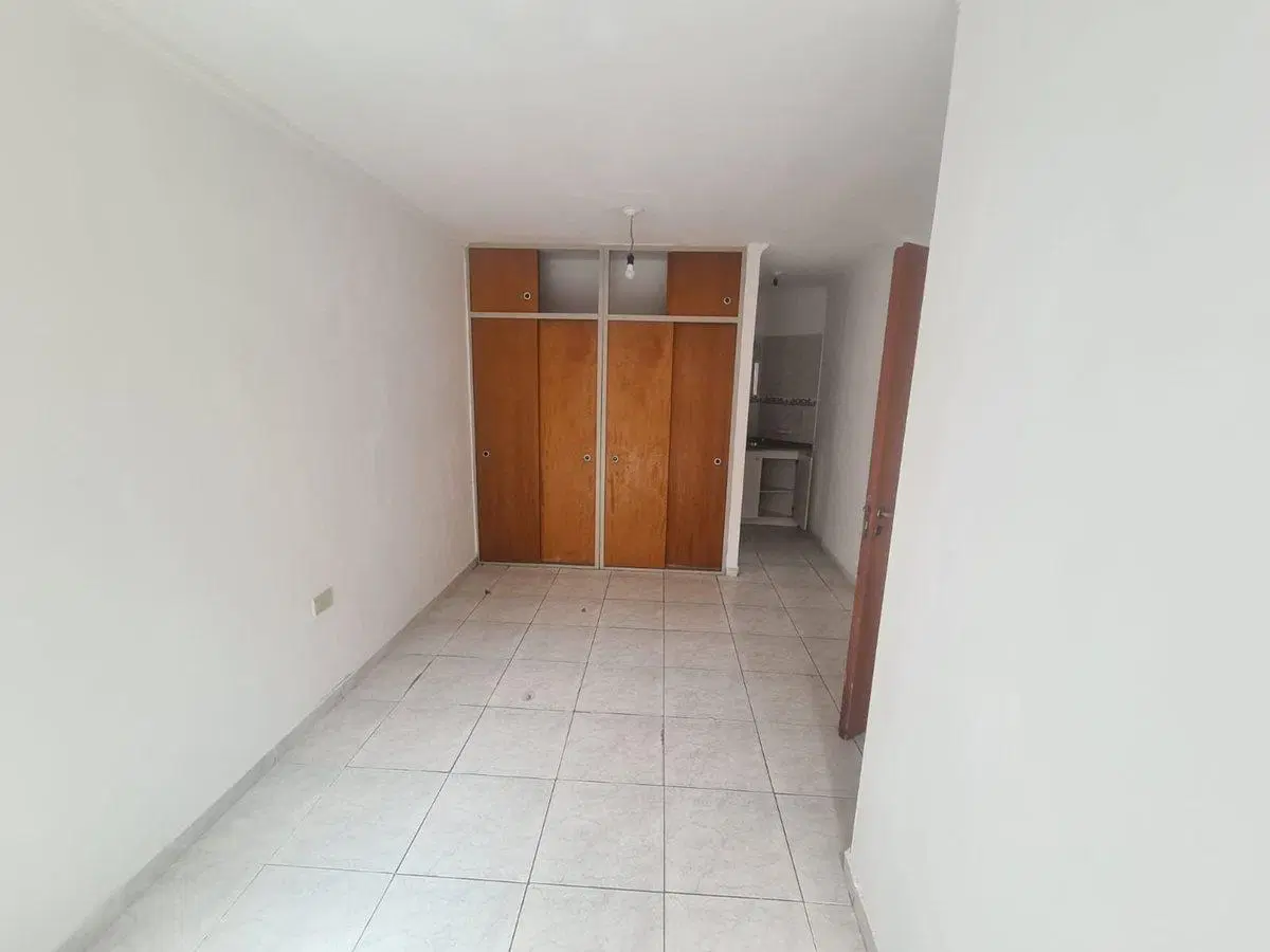 VENTA DEPTO 2 DORM - MARTIN GARCIA - CON RENTA 3