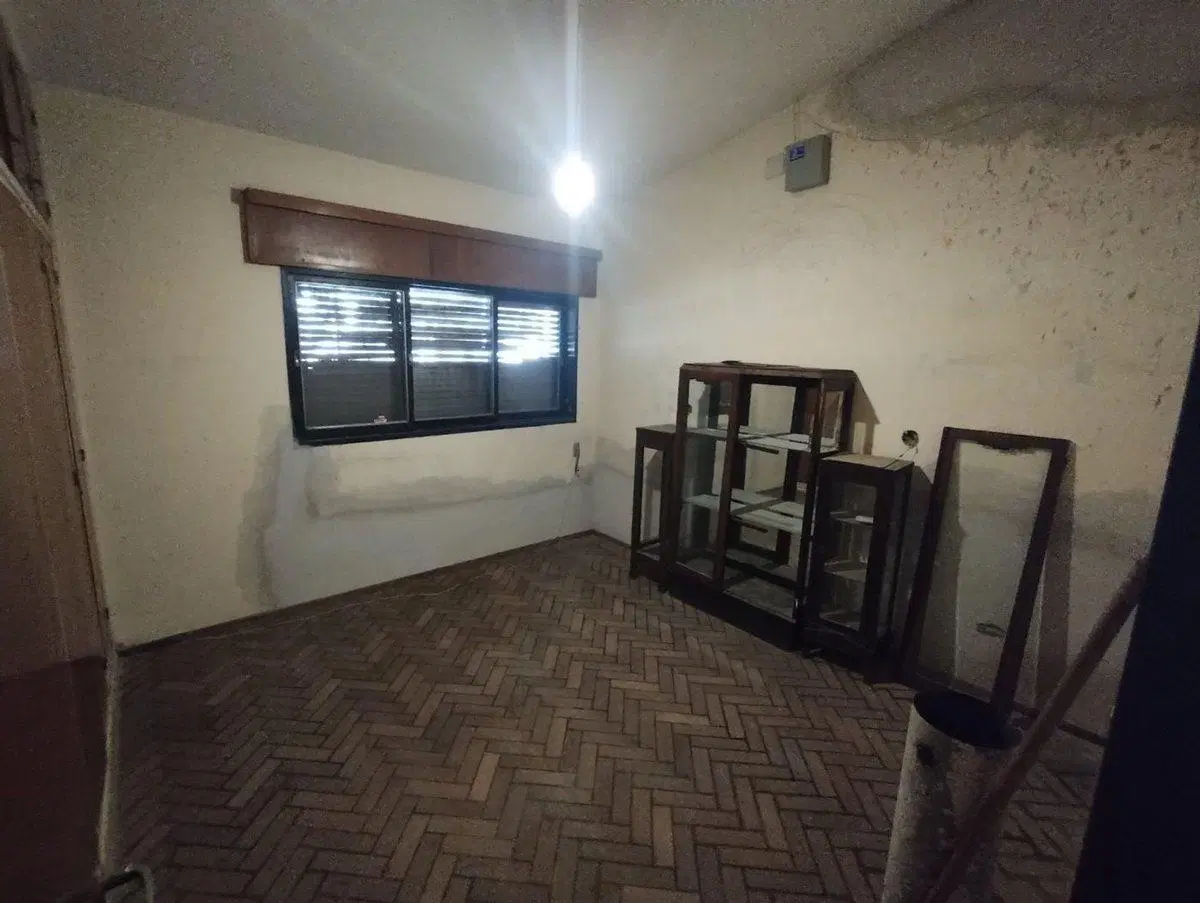 OPORTUNIDAD INVERSORES CASA 240 M2 ALTAMIRA 2