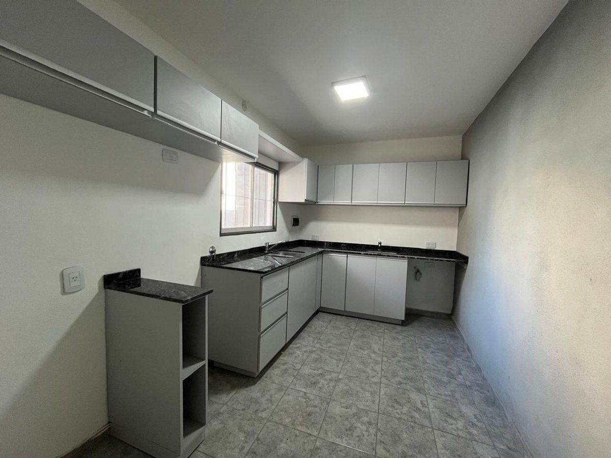 Foto de VENTA DEPTO 1 DORM CON PATIO TALLERES OESTE, imagen 3