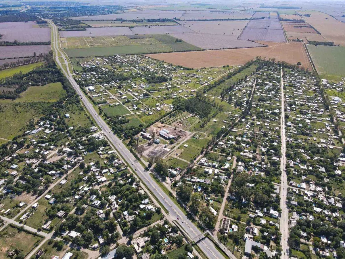 VENTA GRAN LOTE SOBRE RUTA N° 5 CAMINO ALTA GRACIA 4