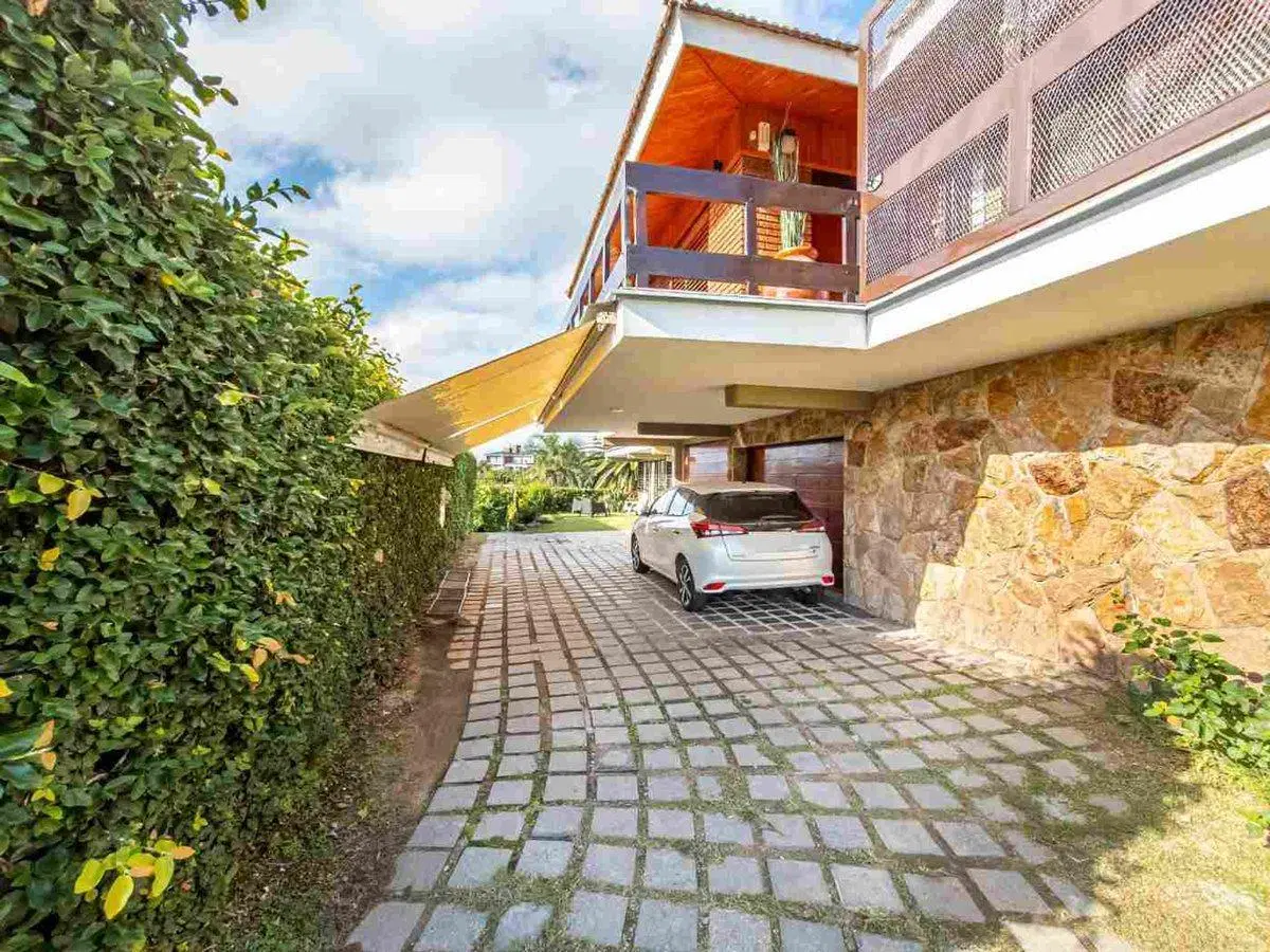 VENTA CASA 490 M2 COSTA AZUL VILLA CARLOS PAZ 2