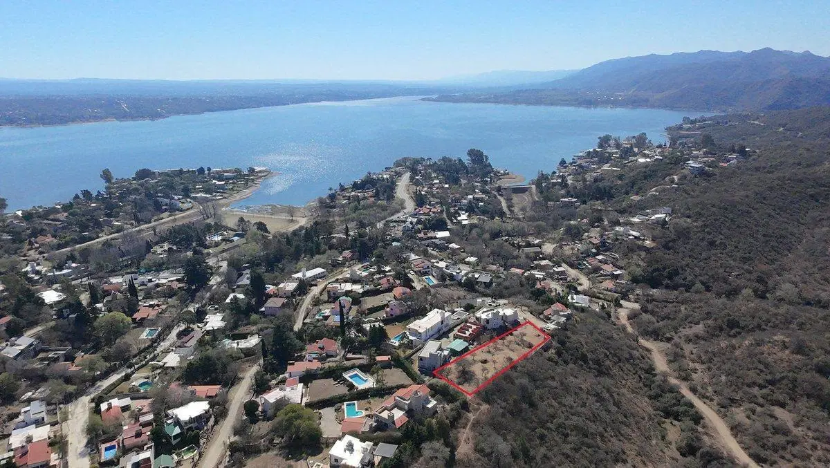 VENTA LOTE COSTA AZUL PLANO Y VISTA AL LAGO 1597M2 4