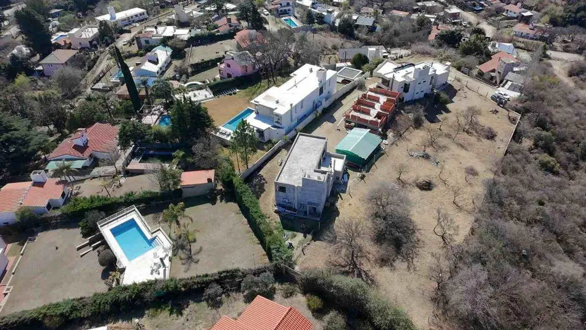 VENTA LOTE COSTA AZUL PLANO Y VISTA AL LAGO 1597M2 2