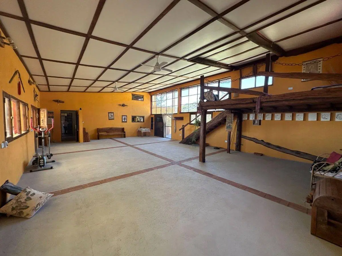 VENTA CASA QUINTA VILLA DE LAS ROSAS PILETA DPTOS 5