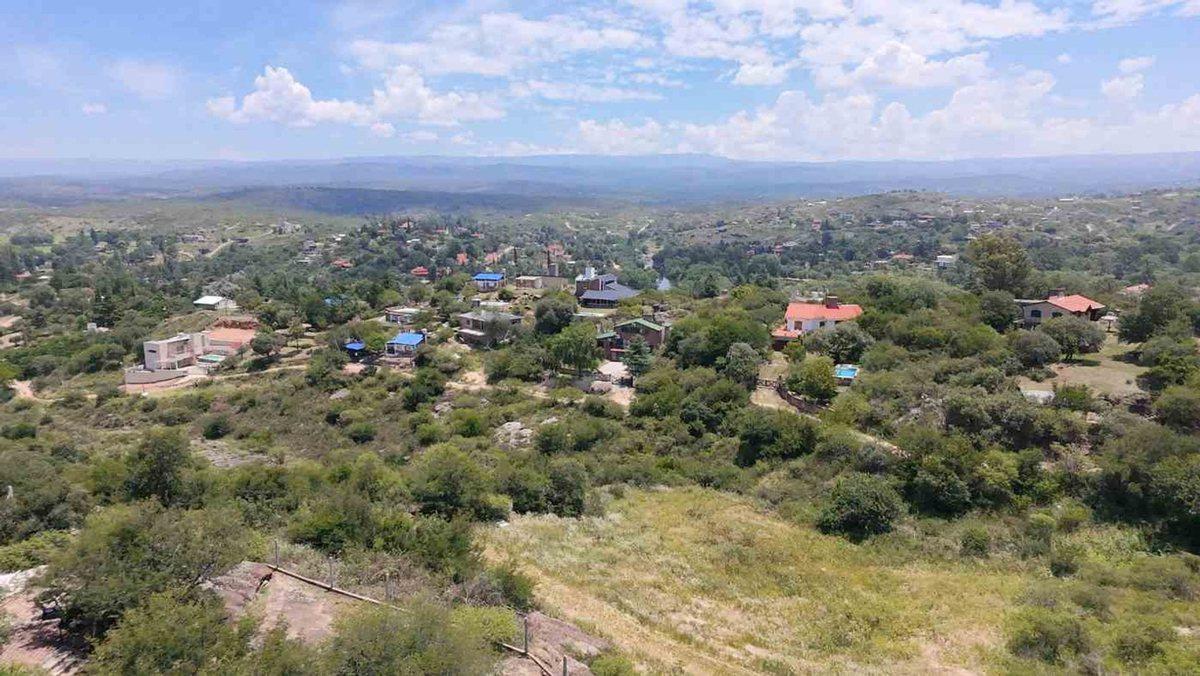 Foto de VENTA CASA 2 DORM CARLOS PAZ VILLA ERNESTINA, imagen 3