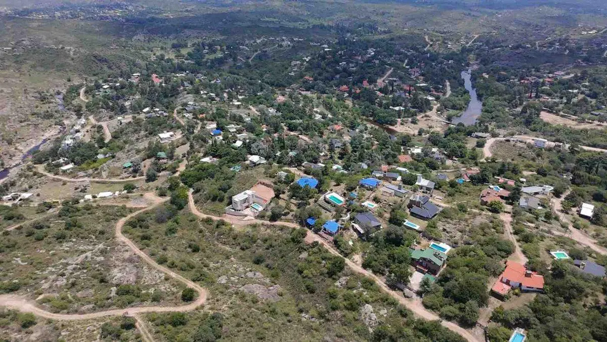 VENTA CASA 2 DORM CARLOS PAZ VILLA ERNESTINA 2