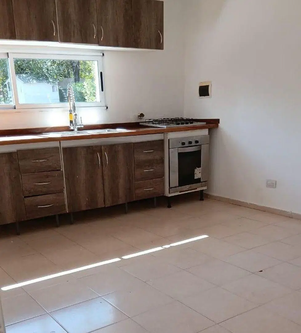 excelente oportunidad casa 3 dormitorios unquillo 3