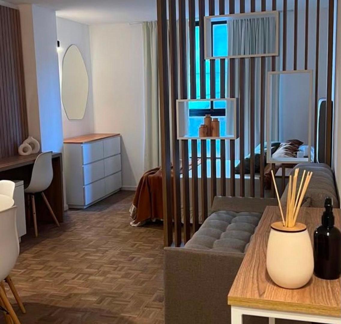 VENTA DEPARTAMENTO MONOAMBIENTE CENTRO AMOBLADO