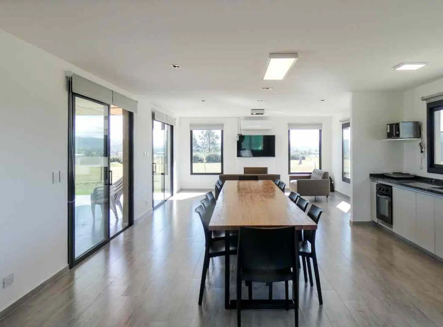 VENTA LUMINOSA CASA 3 DORM POTRERO DE GARAY 3