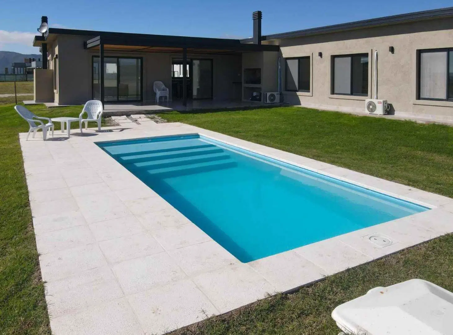 VENTA LUMINOSA CASA 3 DORM POTRERO DE GARAY 4