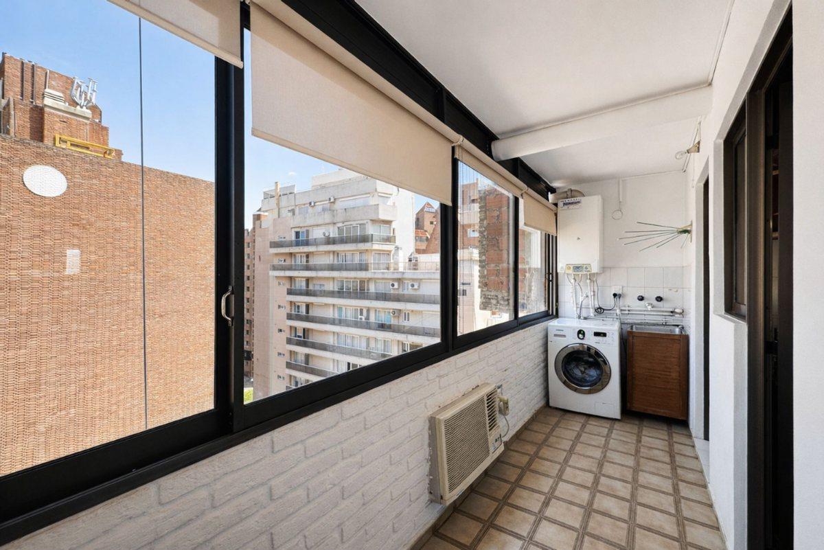 Foto de VENTA LUMINOSO PISO CON COCHERA NVA CORDOBA, imagen 4