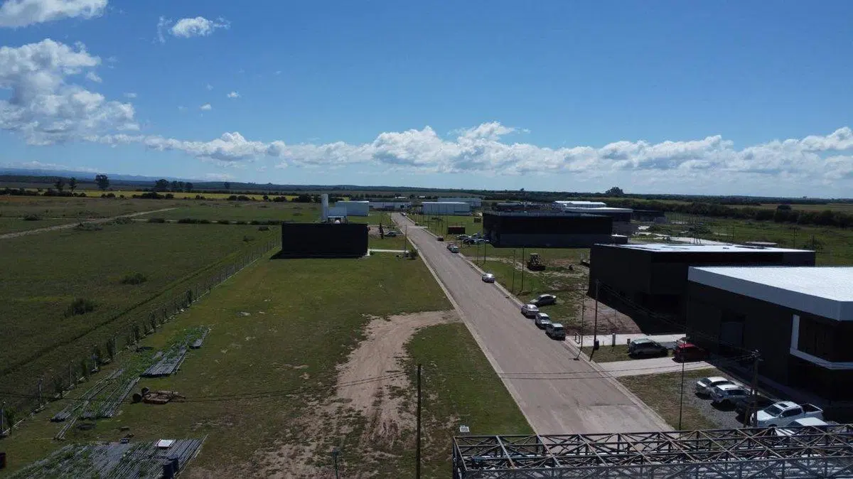 VENTA LOTE 2.000 M2 PARQUE PUNTO 53 ETAPA 3 2