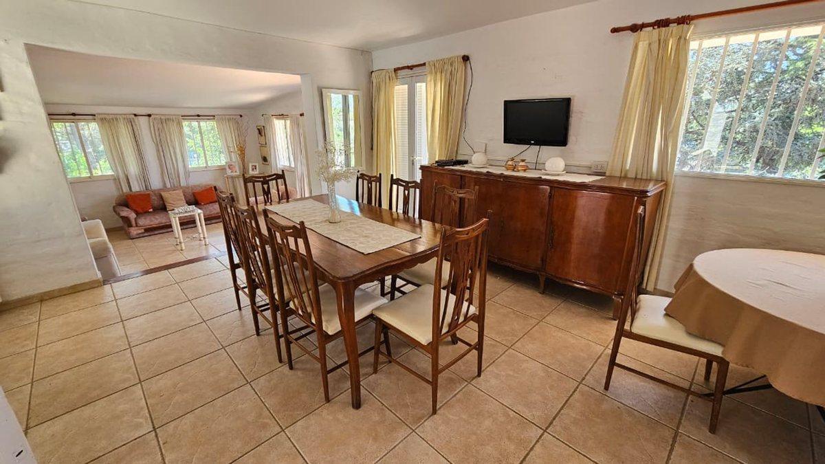 Foto de VENTA CASA CATEGORIA VISTA AL LAGO BIALET MASSE, imagen 4