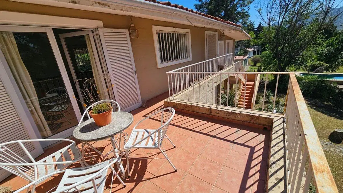 VENTA CASA CATEGORIA VISTA AL LAGO BIALET MASSE 4