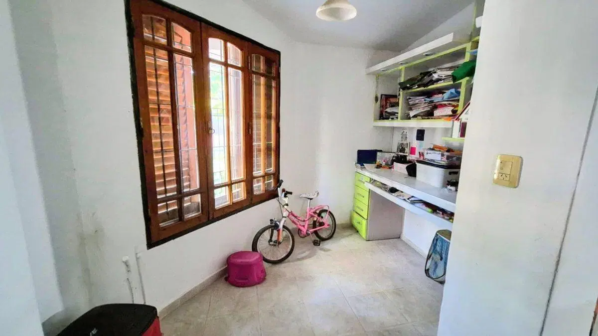 VENTA CASA 3 DORMIS MÁS ESCRITORIO CARLOS PAZ 5