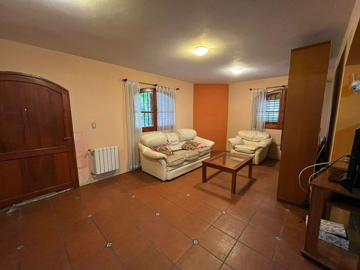 Foto de VENTA CASA 3 DORM Y ESCRITORIO NUEVO POETA C/PILET, imagen 4
