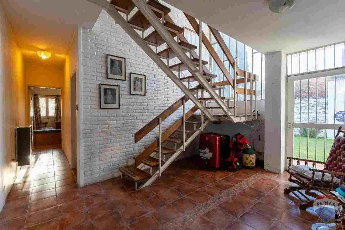 VENTA CASA 4D 3B COCH PQE PIL CERRO DE LAS ROSAS 2