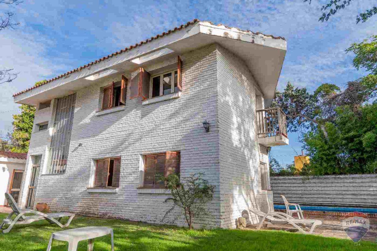 Foto de VENTA CASA 4D 3B COCH PQE PIL CERRO DE LAS ROSAS, imagen 1