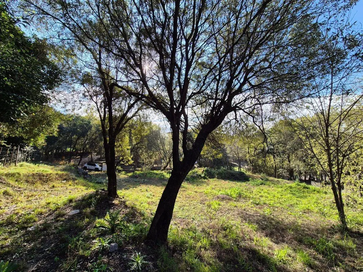 VENTA LOTE 1056M2 ZONA CASTILLO MONSERRAT UNQUILLO 3